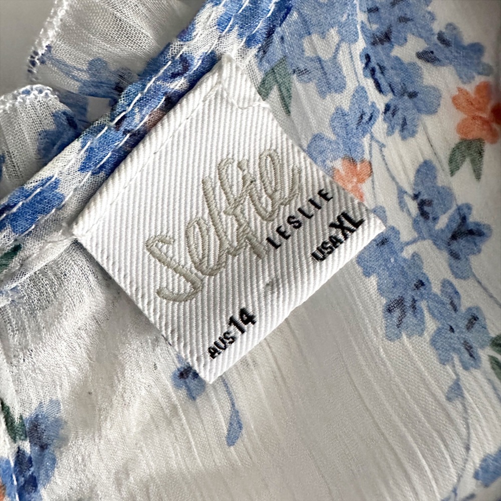 Selfie Leslie Laney Cut-Out Back Floral Blue White Mini Dress Women's Size XL - Picture 9 of 13